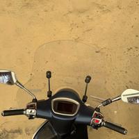 Parabrezza medio originale Vespa GTS 300