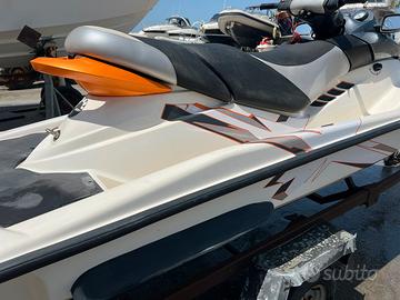 Moto d'acqua Seadoo bombardier