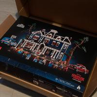 LEGO ICONS. Stranger Things: La casa dei Creel