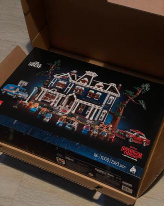 LEGO ICONS. Stranger Things: La casa dei Creel