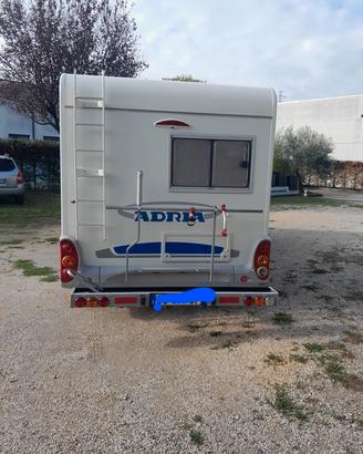Camper semintegrale 