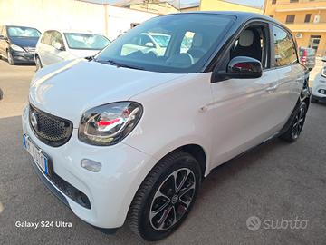 Smart ForFour 70 1.0 Panorama Automatica