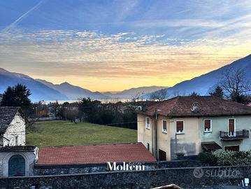 Casa indipendente di 800 m² con più di 5 locali e 