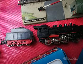 Marklin treni e rotaie in blocco