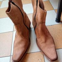 STIVALETTI COWBOY IN PELLE SCAMOSCIATA