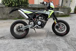 Fantic 125 Performance 4T (CARBURATORE)