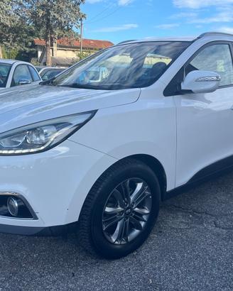 Hyundai iX35 1.7 CRDi 2WD Xpossible km 98.000 gara