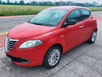 Lancia Ypsilon 0.9 TwinAir 85 CV 5 porte S&S DFN G
