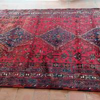 tappeto persiano cm 197x220 con disegni tribali 