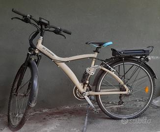 bicicletta pedalata assistita