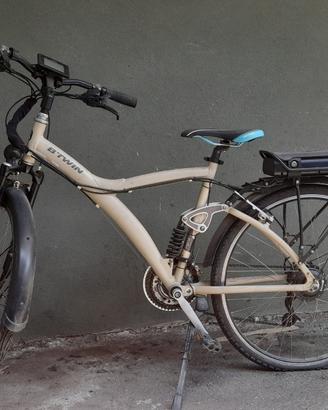 bicicletta pedalata assistita