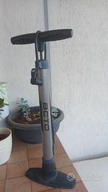 Pompa bici da terra
