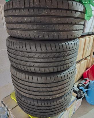Cerchi e gomme