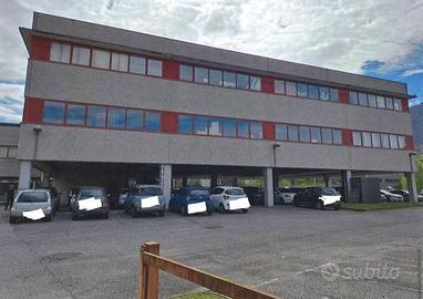 Immobile in asta di 561 m² a Cuveglio