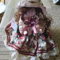 bambola ceramica capodimonte