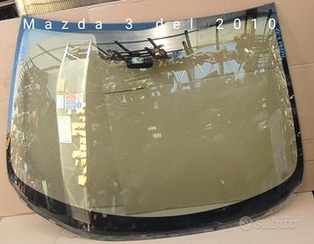 Parabrezza Mazda 3 del 2010