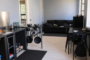 Sanità- Appartamento locato con terrazzo