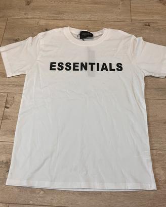 Maglia T-Shirt Essential