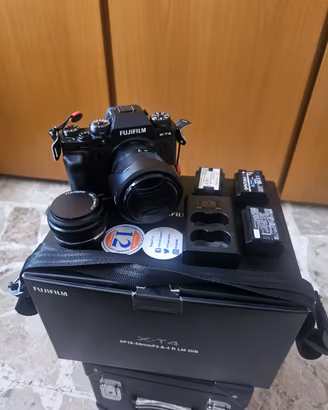 Fujifilm Xt-4 kit + godox TT350F + TTArtisan 25mm