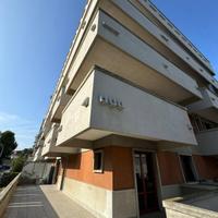 Locale commerciale artigianale uffici - Fermo