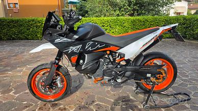 Ktm 890 smt - 2023