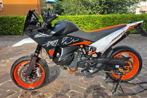 Ktm 890 smt - 2023