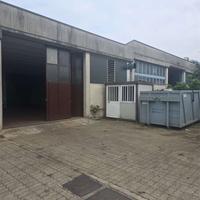 Magazzino a Mariano Comense