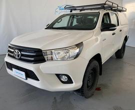TOYOTA Hilux 2.4 D-4D 4WD 4 porte Double Cab Com