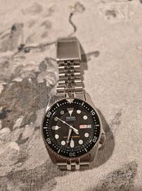 SEIKO SKX 013
