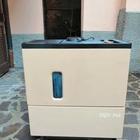 STUFA A KEROSENE "ARGO " CON ACCENSIONE ELETTRICA 