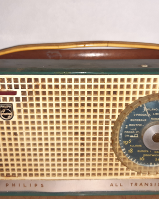 Radio portatile Philips vintage