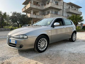 Alfa Romeo 147 JTDM 1.9