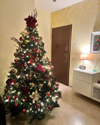 Albero di natale 210cm folto, perfetto ed elegante