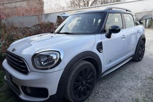 Mini Countryman all 4  automatica Cooper D 2.0