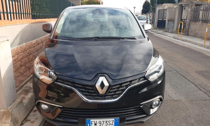 Renault Scenic IV 1.7 Sport Edition