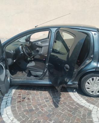 Citroën c1 anno 2010 con impianto gpl 5 porte