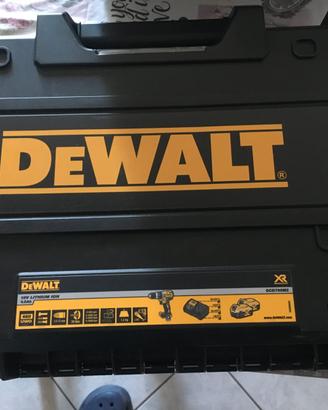 Trapano avvitatore De Walt mod DCD796M2-QW NUOVO