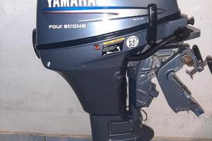 Motore Yamaha dorato