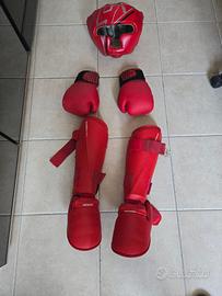 Protezioni complete kickboxing