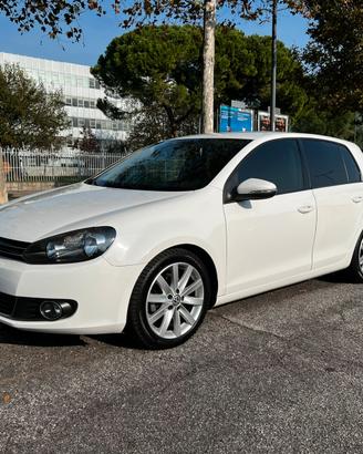 Golf 6  DSG 1.6 tdi 77kw (105cv)