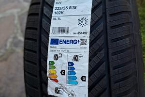 Gomme auto 225/55 R18 all season