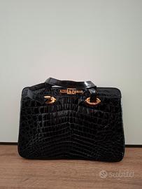 Borsa in coccodrillo nera