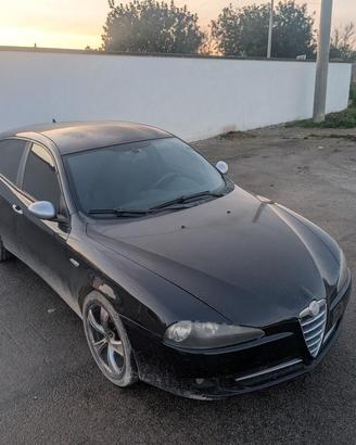 Alfa romeo 147 937 1.9 16v q2 150cv ricambi-