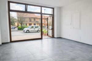 3 LOCALI A GUBBIO