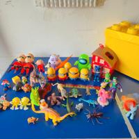 Lotto 48 Giocattoli Vari + Contenitore Lego