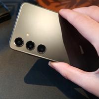  Samsung Galaxy S24 modello SM-S921B con Dual