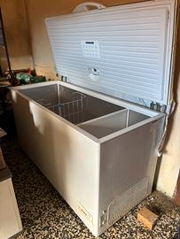 Freezer a pozzo LIEBHERR