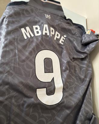 Maglia mbappe Real Madrid tg XL