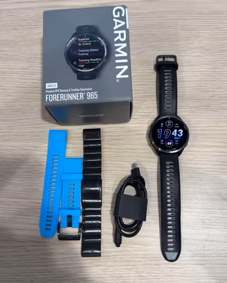 Garmin Forerunner 965 AMOLED con cinturini FR965