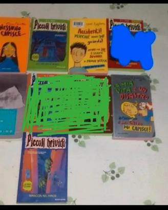 STOCK LIBRI VARI PICCOLI BRIVIDI NESSUNO MI CAPISC